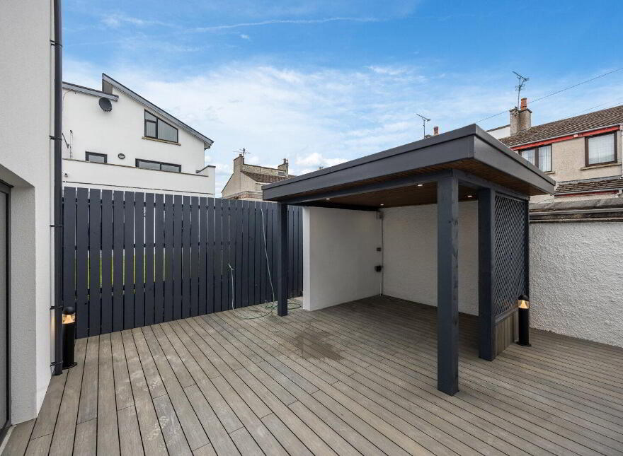 5a Hopefield Avenue, Portrush, BT56 8HB