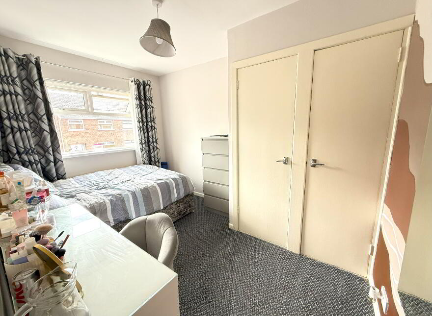 16 Mandeville Avenue, Lisburn, BT27 5AL