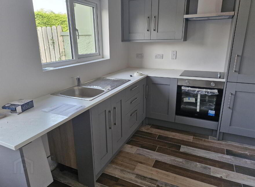 11 Forth Avenue, Warrenpoint, Newry, BT34 3SB