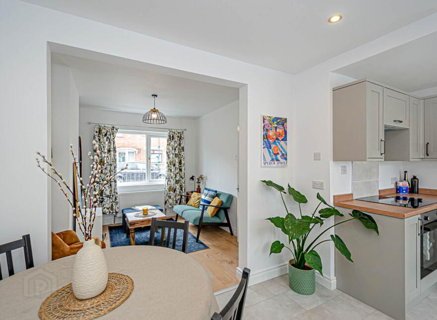 36 Florida Drive, Ravenhill, Belfast, BT6 8EX