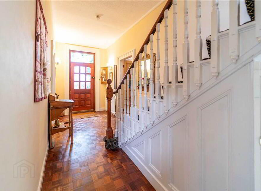 35 Ballyholme Road, Bangor, BT20 5JL