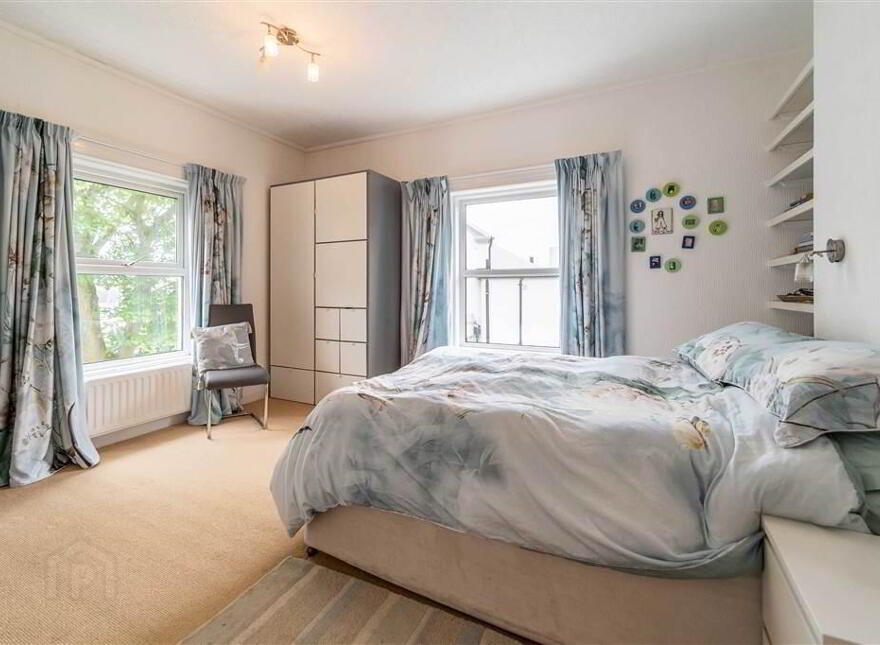 35 Ballyholme Road, Bangor, BT20 5JL
