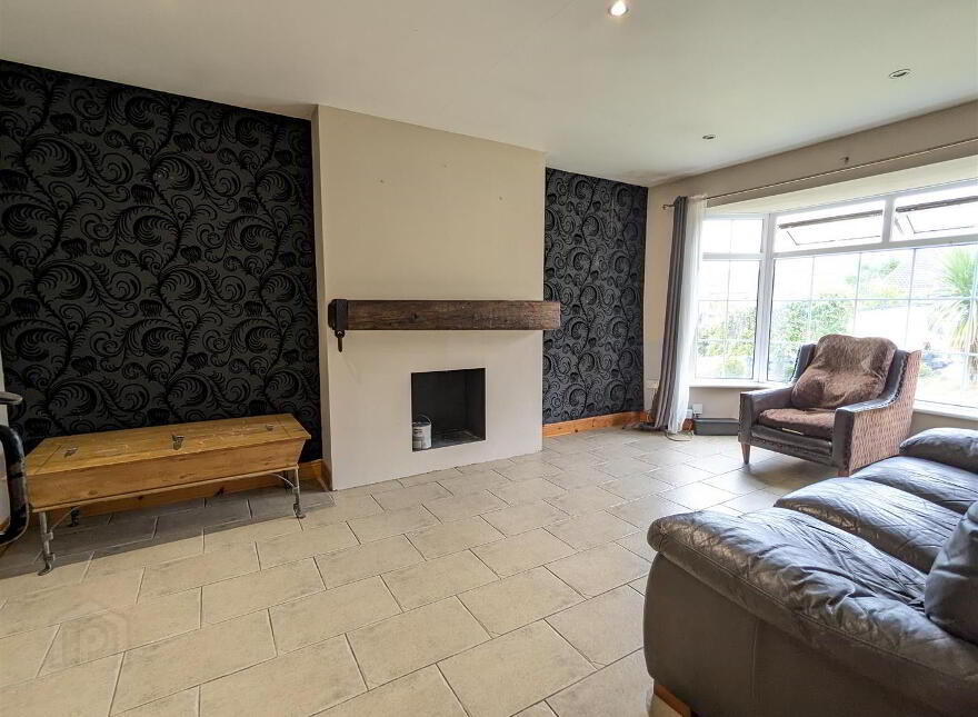 2 Annsfield Park, Killyleagh, Downpatrick, BT30 9PS