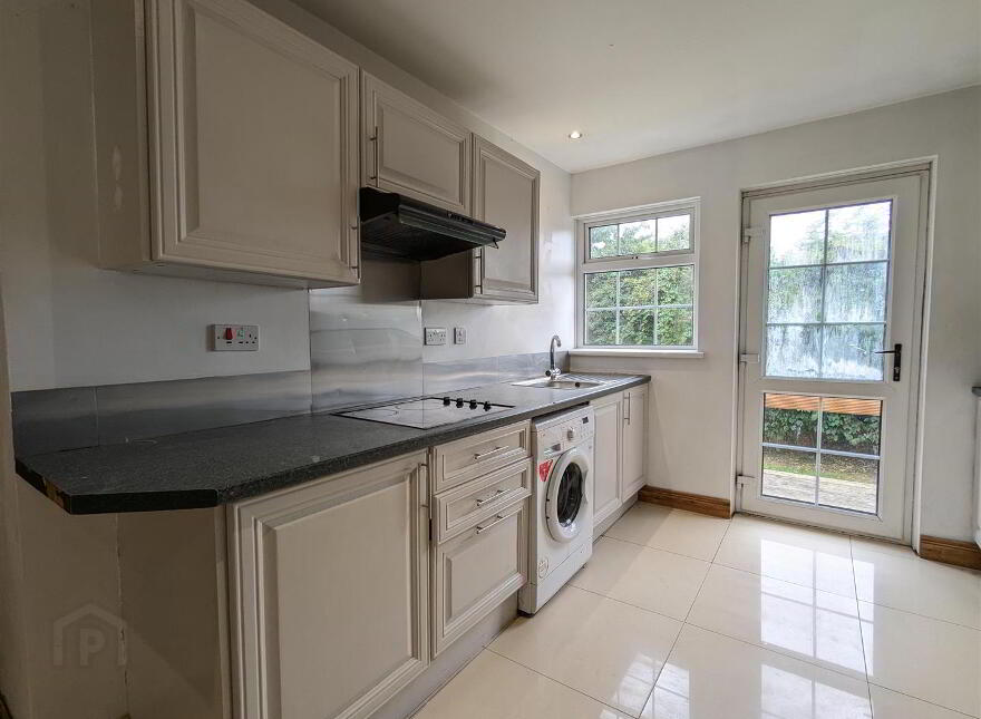 2 Annsfield Park, Killyleagh, Downpatrick, BT30 9PS