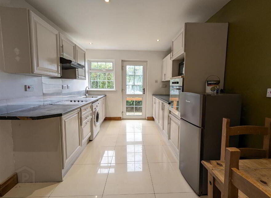 2 Annsfield Park, Killyleagh, Downpatrick, BT30 9PS