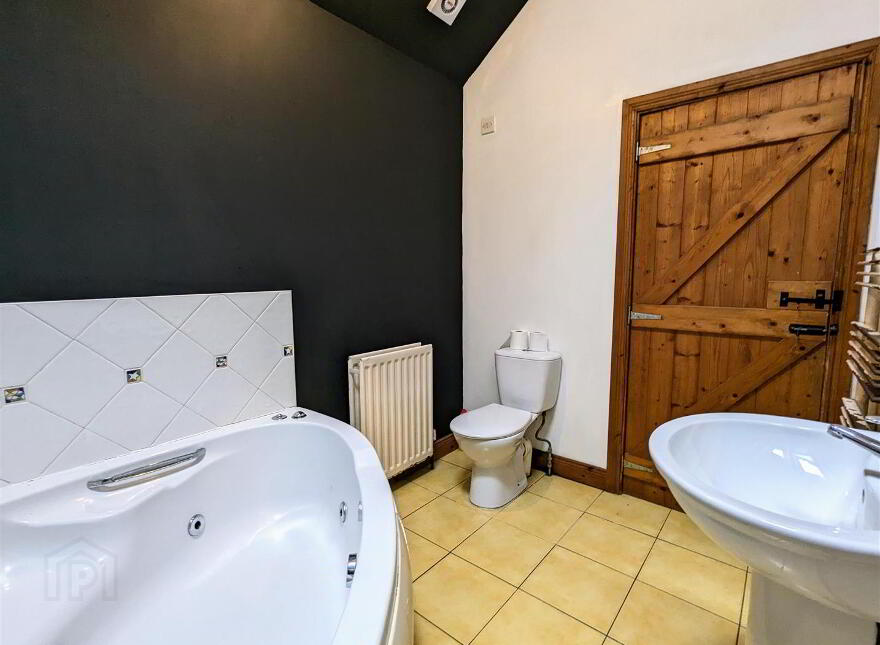2 Annsfield Park, Killyleagh, Downpatrick, BT30 9PS