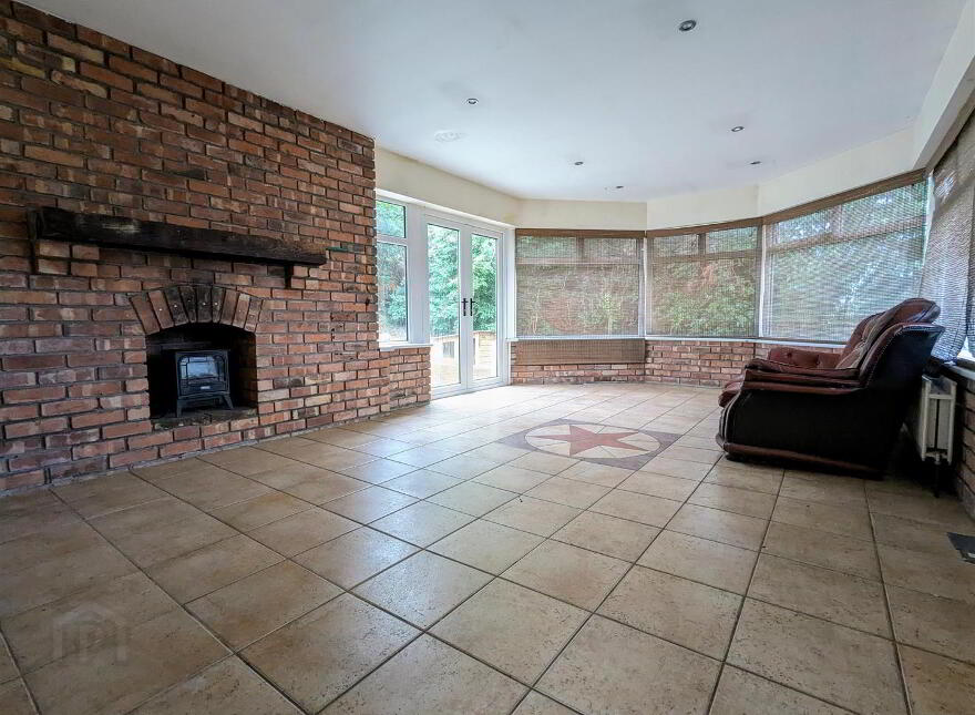 2 Annsfield Park, Killyleagh, Downpatrick, BT30 9PS