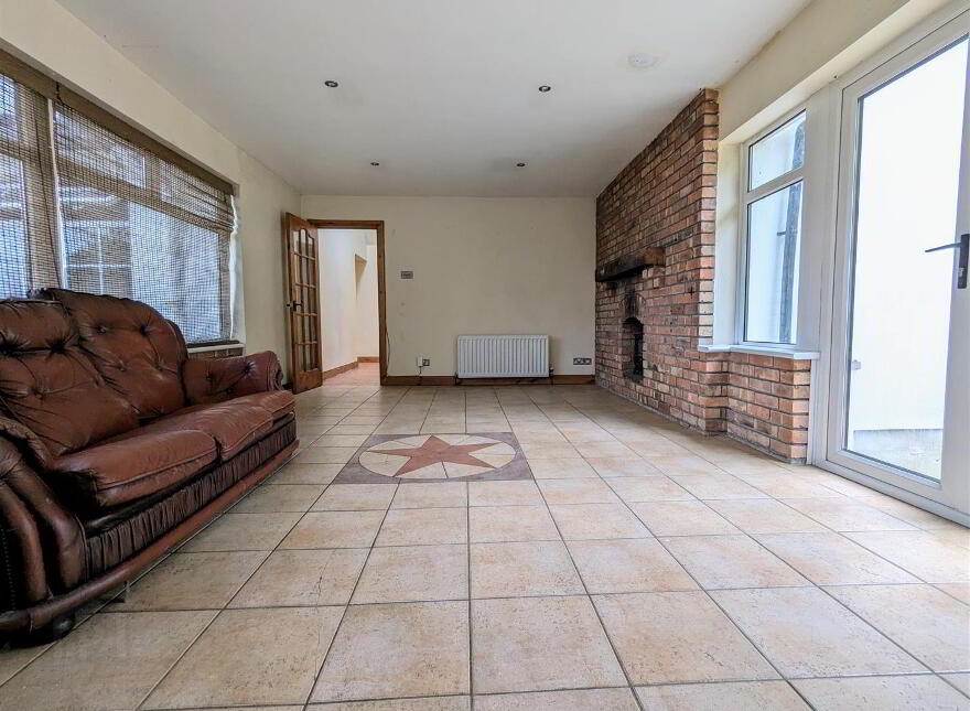 2 Annsfield Park, Killyleagh, Downpatrick, BT30 9PS