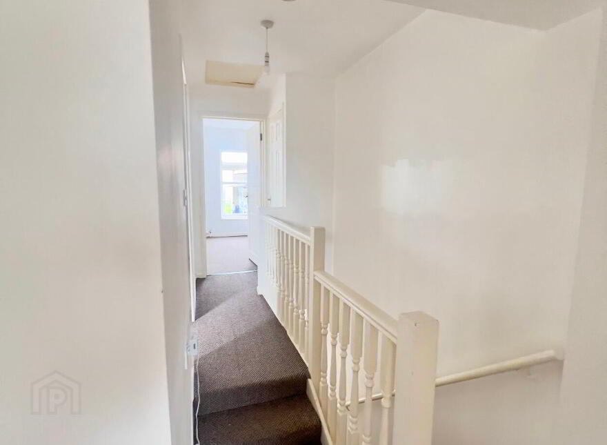 18 Circular Road, Larne, BT40 1HW