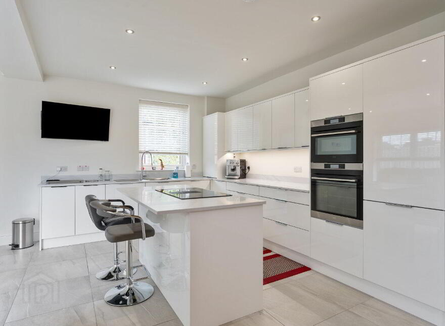 2 Helens Wood Gardens, Bangor, BT19 1GA