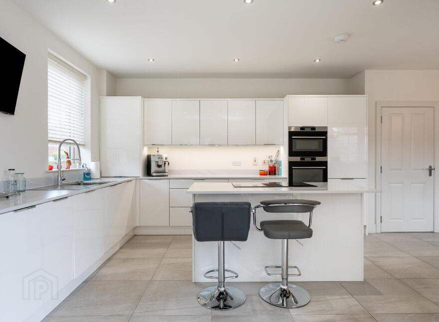 2 Helens Wood Gardens, Bangor, BT19 1GA