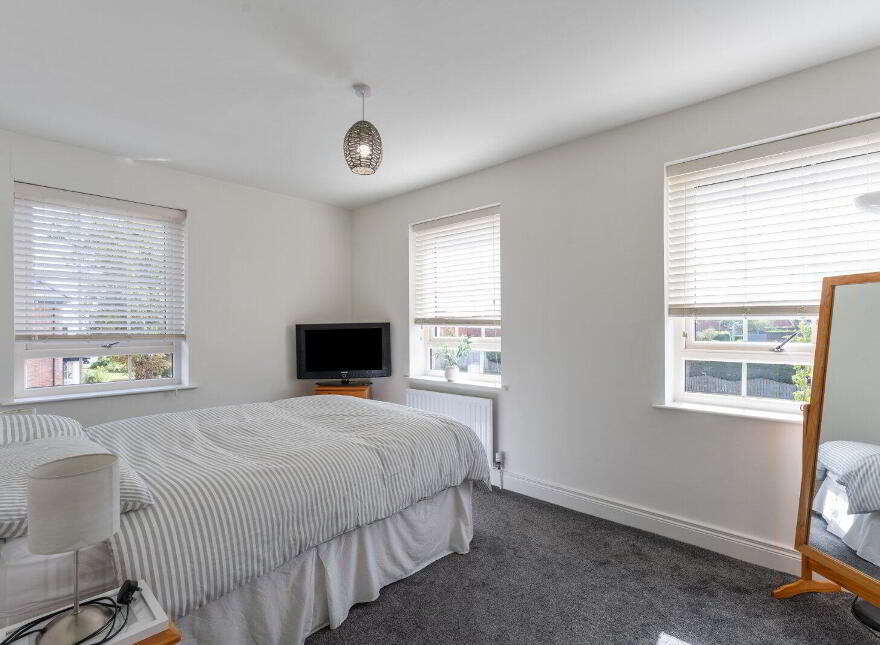 2 Helens Wood Gardens, Bangor, BT19 1GA