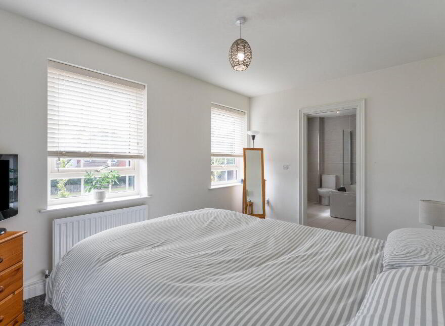 2 Helens Wood Gardens, Bangor, BT19 1GA