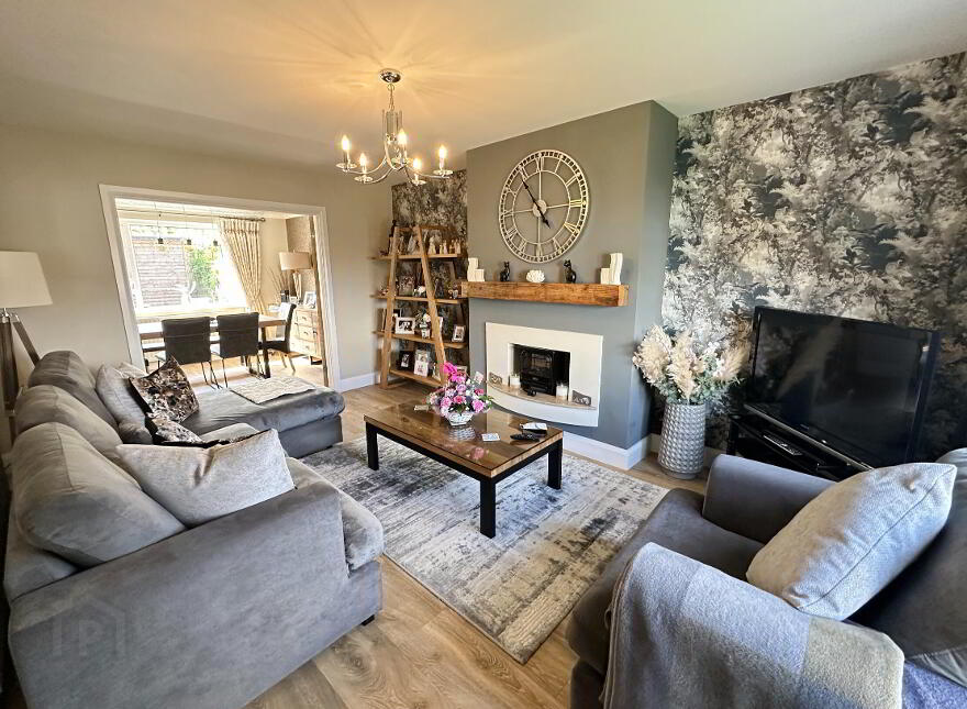 25 Breezeways, Banbridge, BT32 3XX