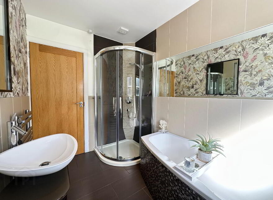 25 Breezeways, Banbridge, BT32 3XX