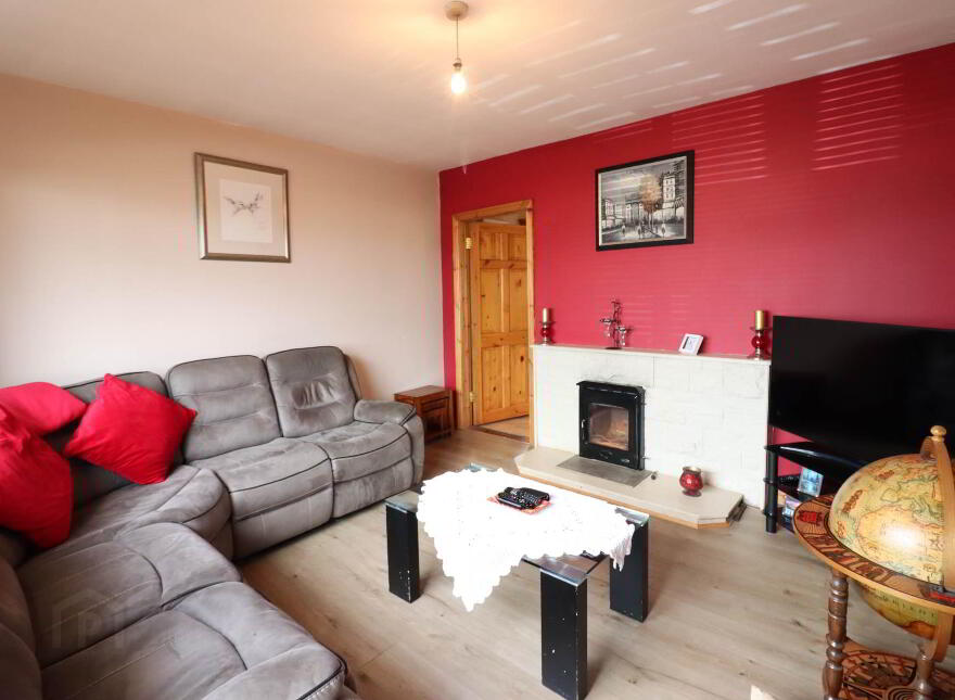 Carnmore West, Carnmore, H91E198