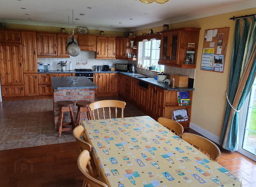 Aghadreenan, Rosnakill, Portsalon, F92HT38