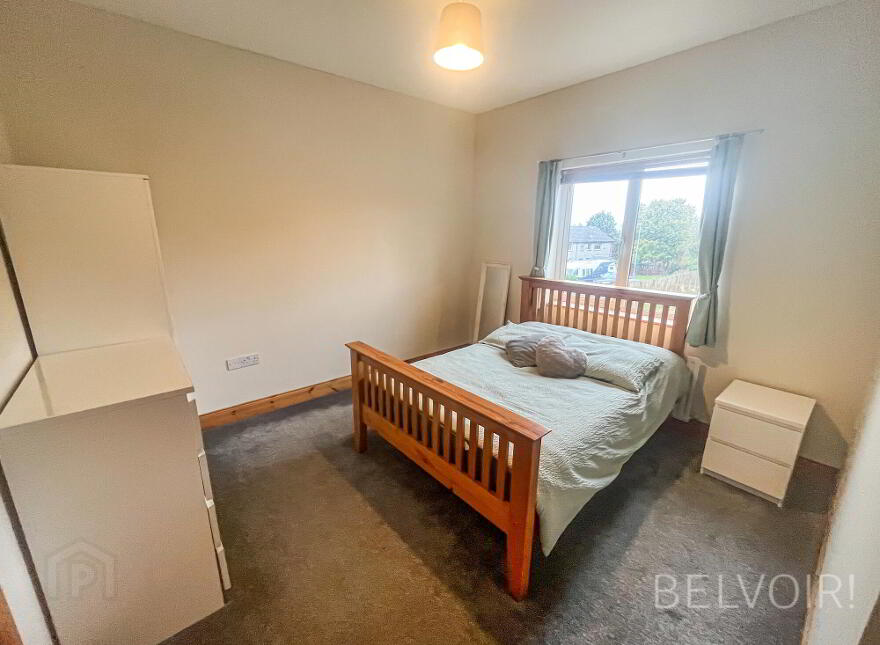 1 Causeway Meadows, Lisburn, BT28 2GD