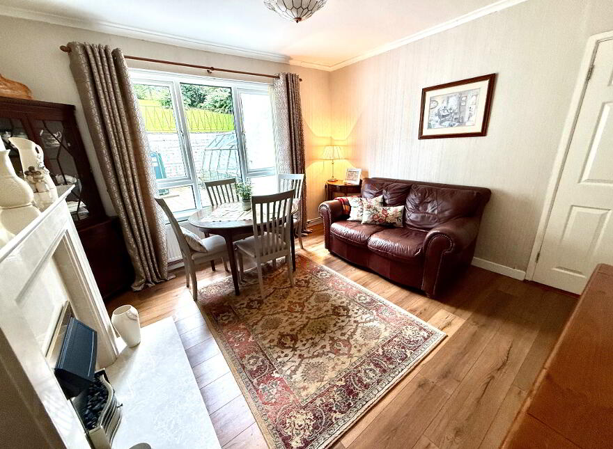 4 Prehen Park, Waterside, Derry, BT47 2NY