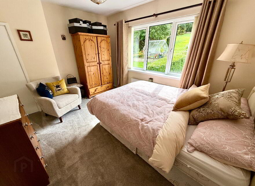 4 Prehen Park, Waterside, Derry, BT47 2NY