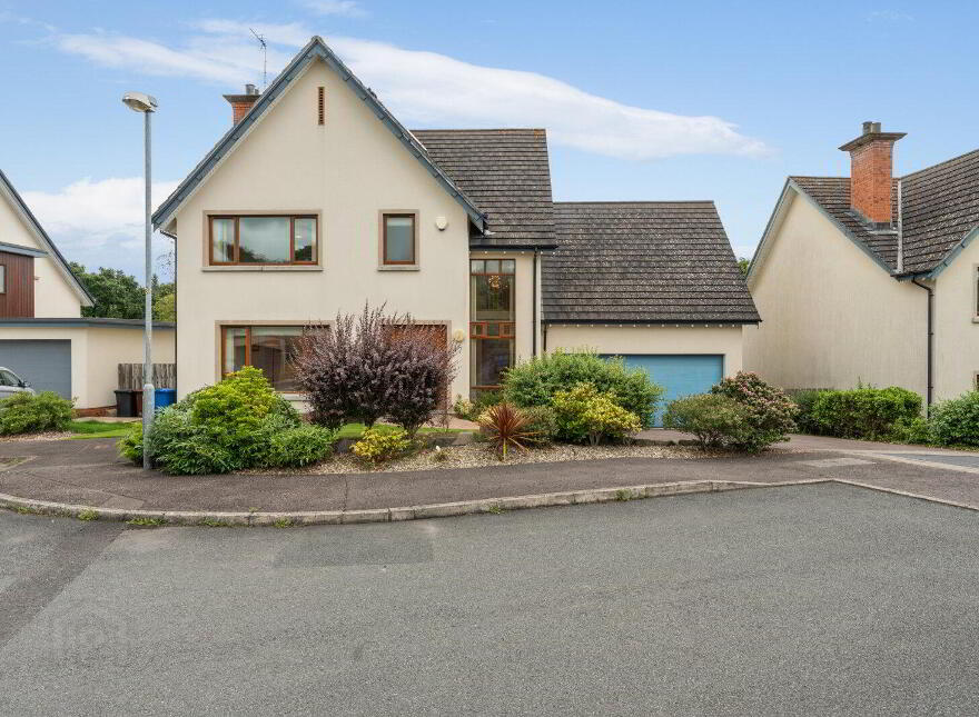 17 Helensview Park, Newtownards, BT23 4NY