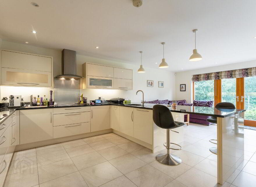 17 Helensview Park, Newtownards, BT23 4NY