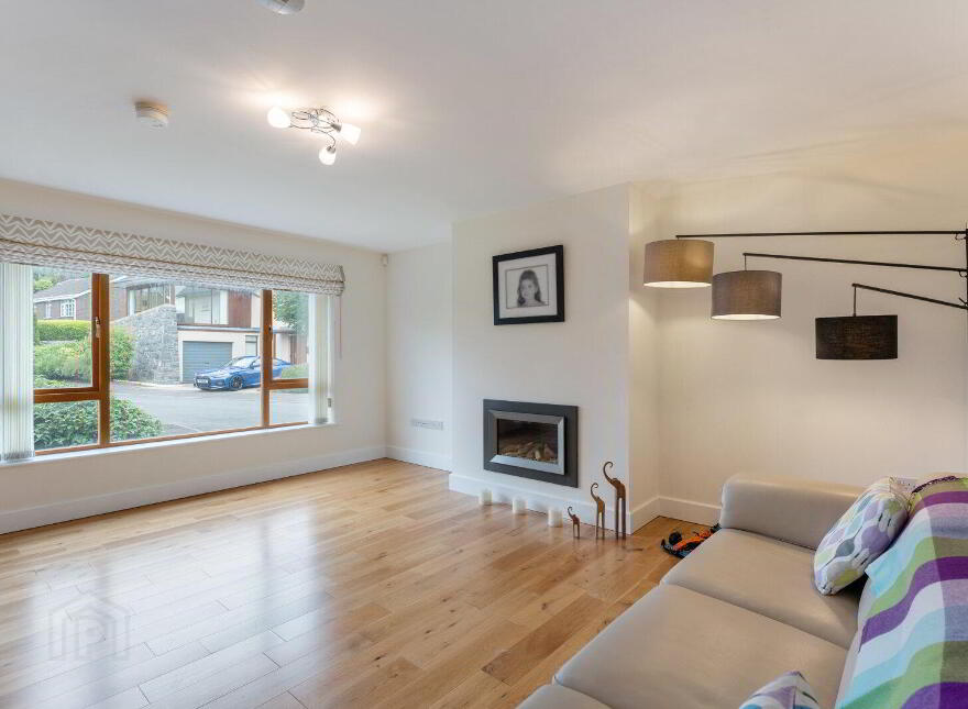 17 Helensview Park, Newtownards, BT23 4NY