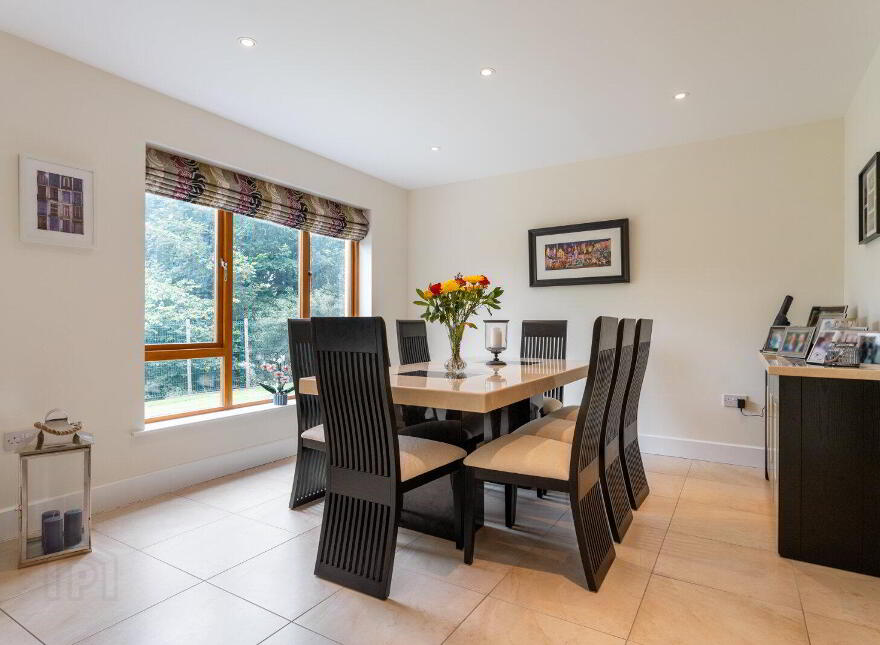 17 Helensview Park, Newtownards, BT23 4NY