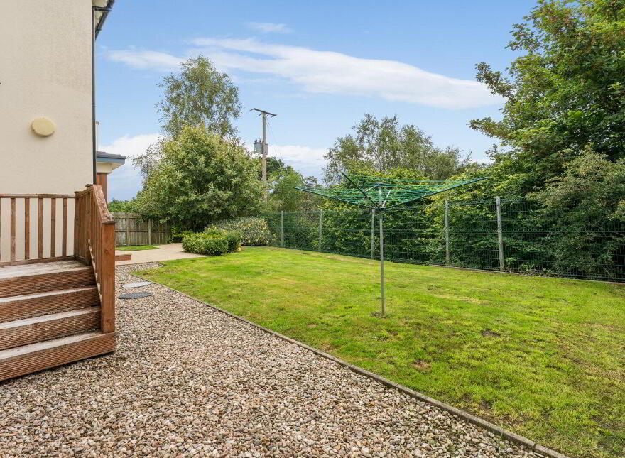 17 Helensview Park, Newtownards, BT23 4NY