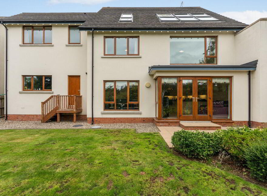 17 Helensview Park, Newtownards, BT23 4NY