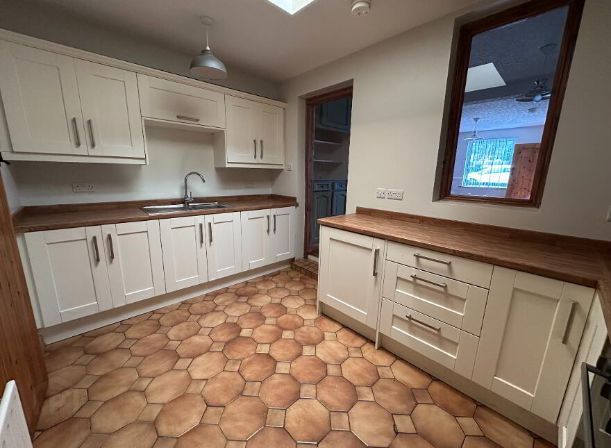 5 Knockan Terrace, Broughshane Ballymena, BT43 7HA