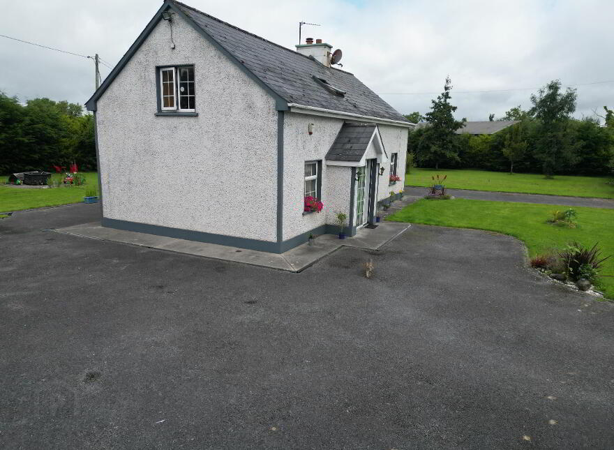 Briarfield, Four Mile House, Roscommon, F42VF88