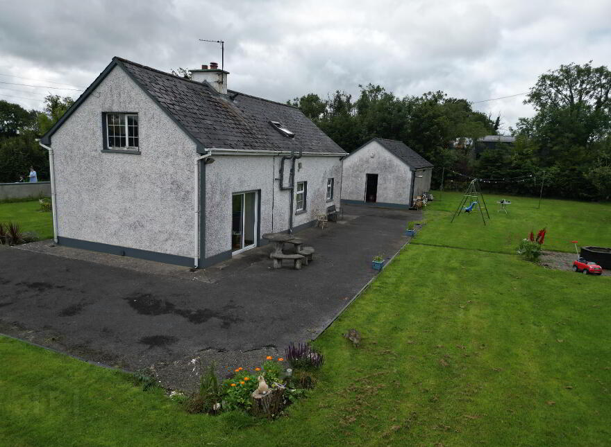 Briarfield, Four Mile House, Roscommon, F42VF88