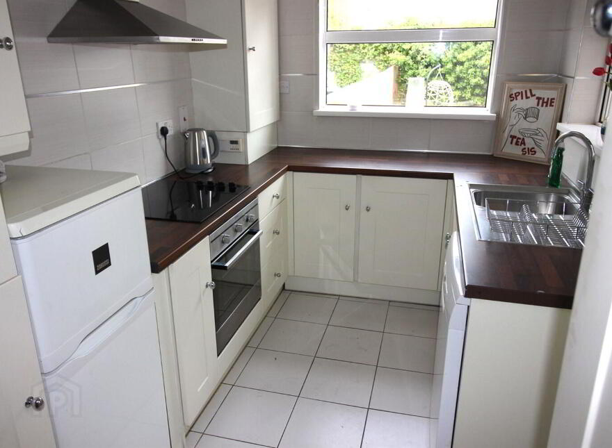 12 Weston Drive, Belfast, BT9 7JF