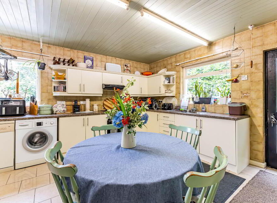45 Ballycarngannon Road, Lisburn, BT27 6YA