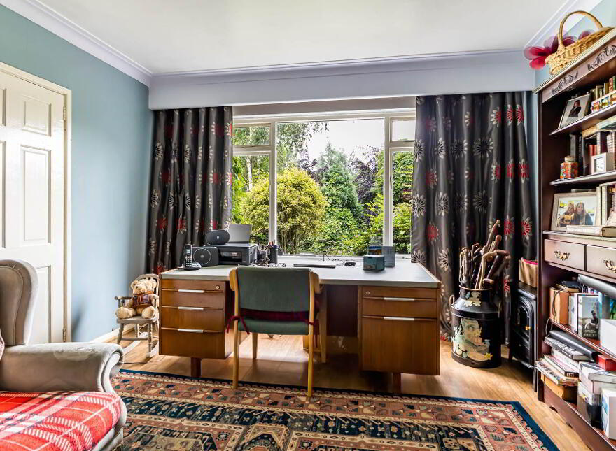 45 Ballycarngannon Road, Lisburn, BT27 6YA