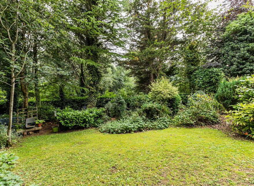 45 Ballycarngannon Road, Lisburn, BT27 6YA