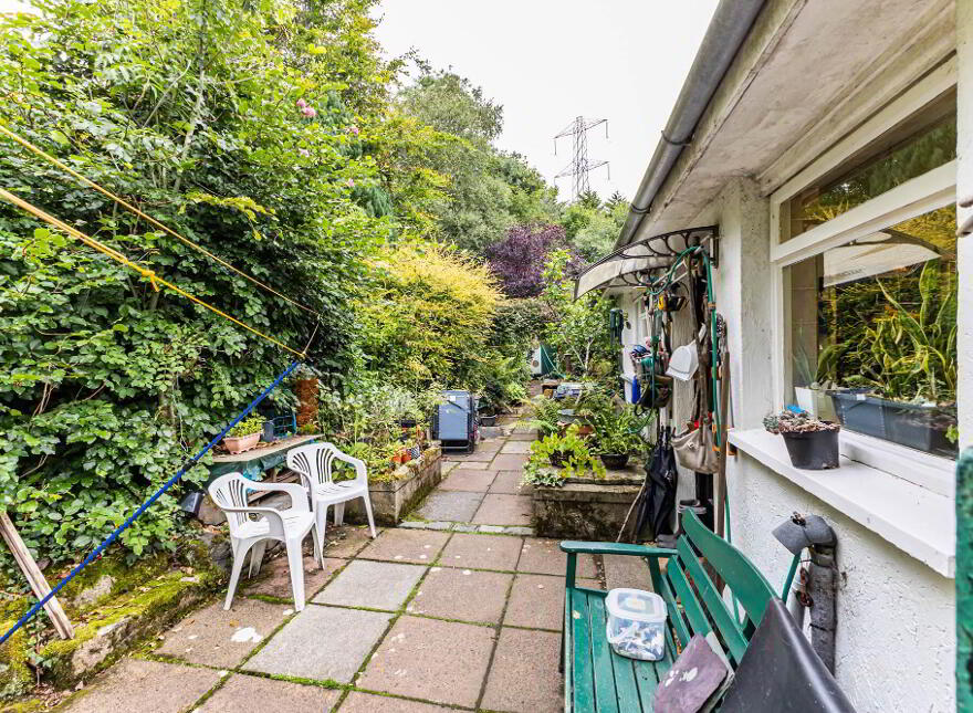 45 Ballycarngannon Road, Lisburn, BT27 6YA