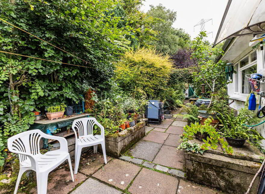 45 Ballycarngannon Road, Lisburn, BT27 6YA