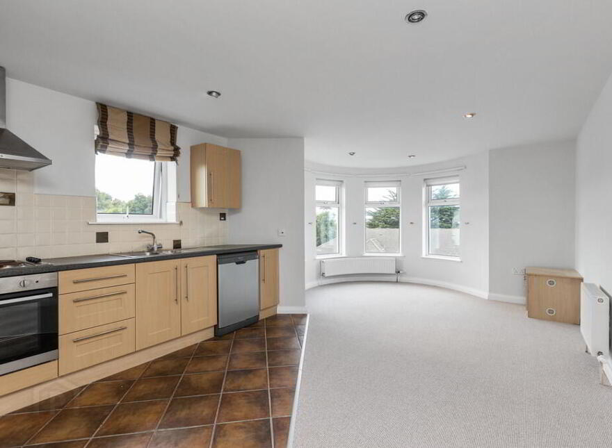 18 Ballyholme View, Seacliff Road, Ballyholme, Bangor, BT20 5HT