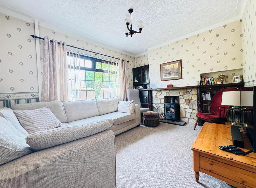58 Doagh Road, Newtownabbey, BT37 9NY