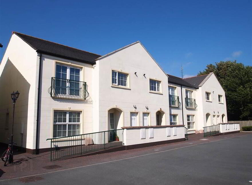 22 South Street Mews, Newtownards, BT23 4LB photo