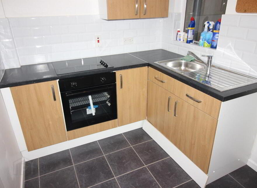 6 Hugh Street, Belfast, BT9 7HH