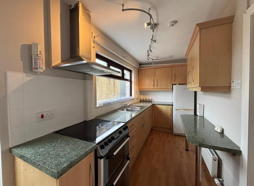 21 Downshire Park East, Belfast, BT6 9JP