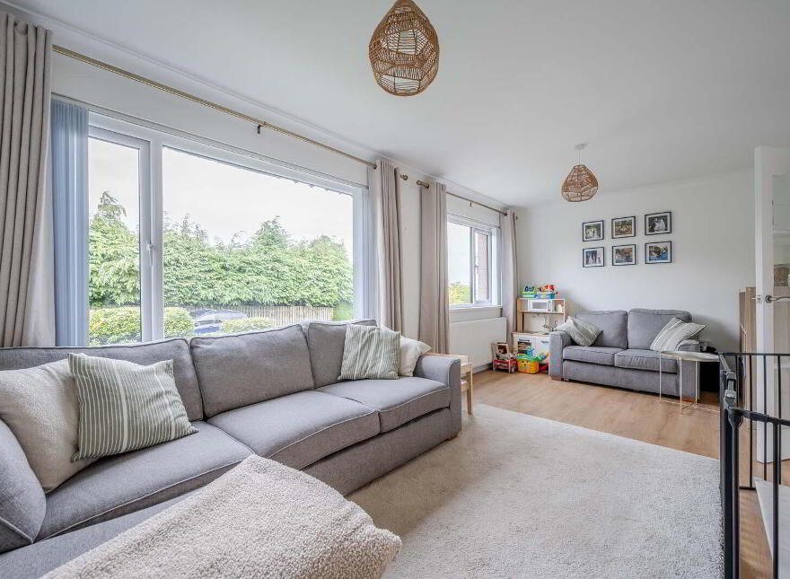 103 Princess Gardens, Holywood, BT18 0PW