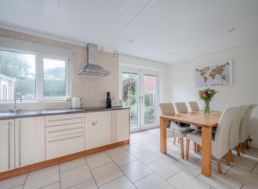 103 Princess Gardens, Holywood, BT18 0PW