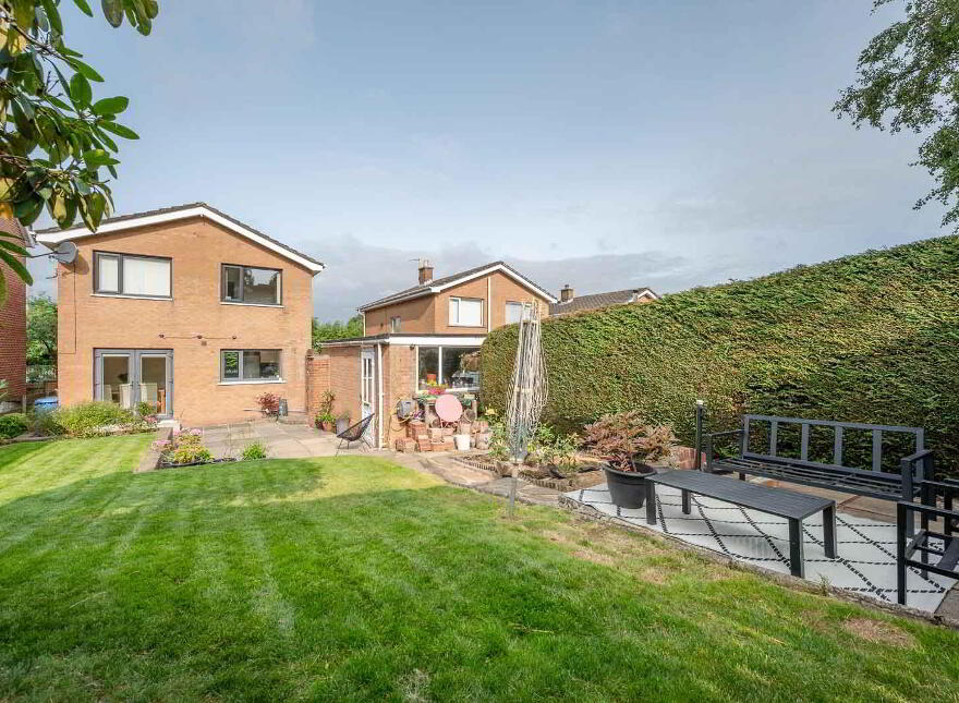 103 Princess Gardens, Holywood, BT18 0PW