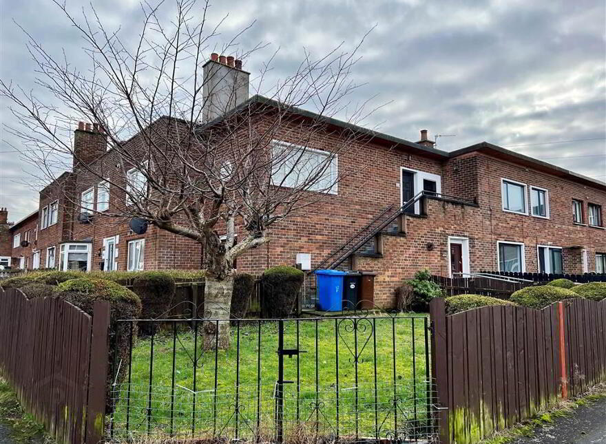 25b Cooneen Way, Cregagh Estate, Belfast, BT6 0EF