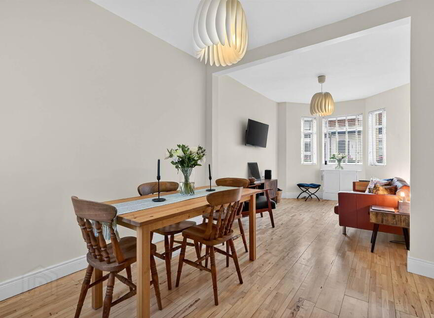 38 Moorfield Street, Belfast, BT5 5BY