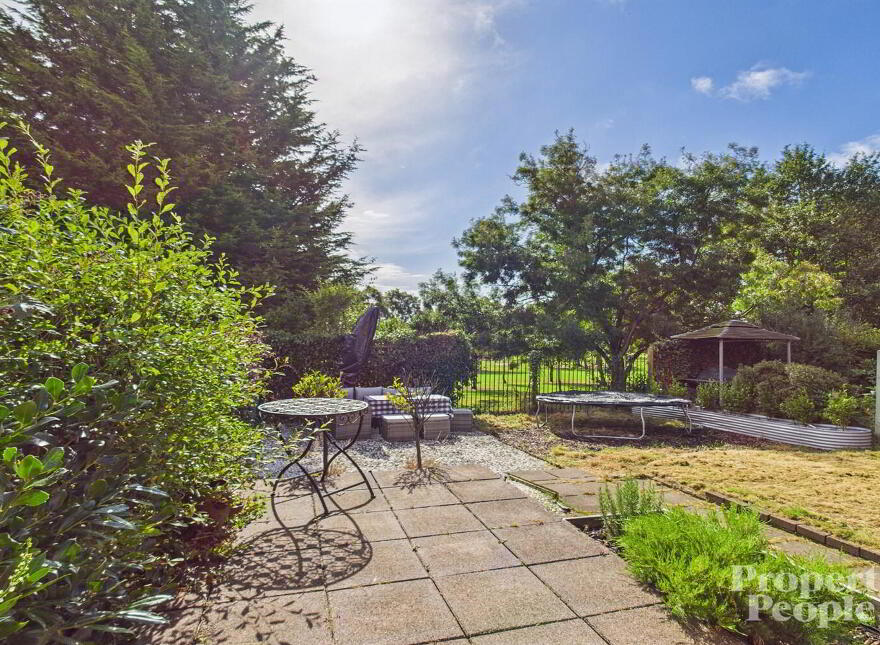 66 Sunningdale Park, Belfast, BT14 6RX